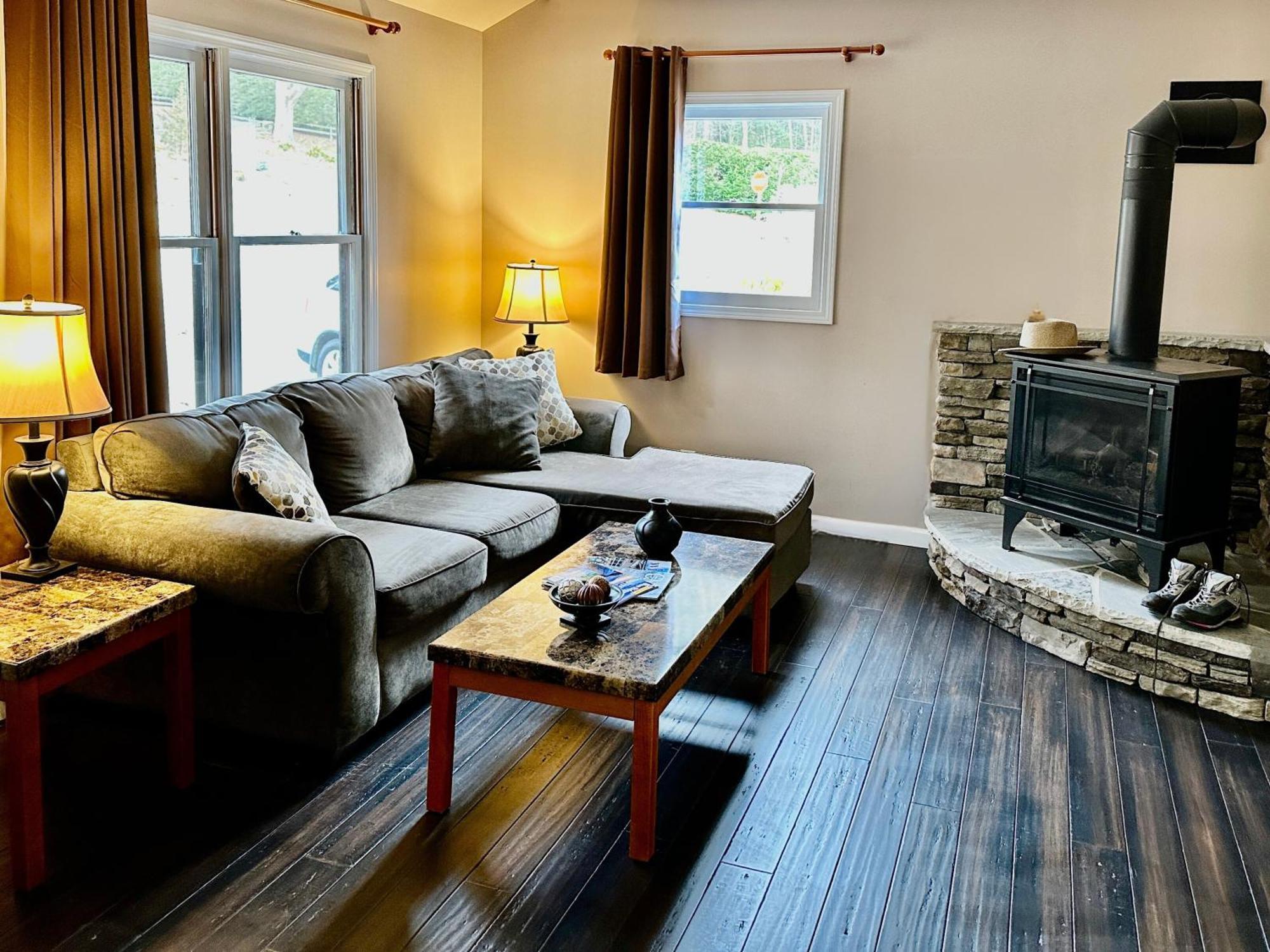 Blowing Rock Inn Bagian luar foto